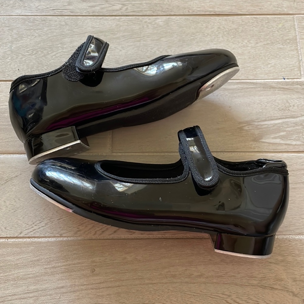 EUC tap shoes. Size 12.5. Velcro strap. Black.